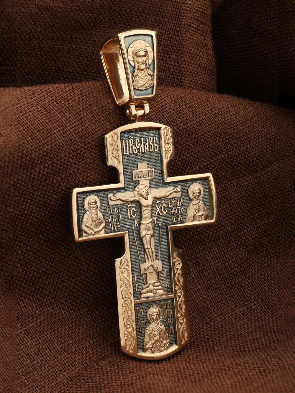 Крест из золота