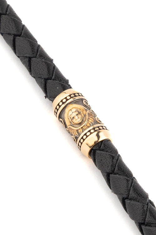 Шнурок кожаный из золота c кожаным шнурком