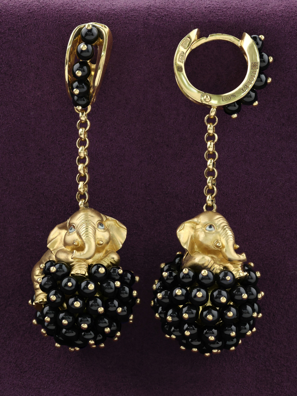 Серьги из лимонного золота c эмаль и ониксом