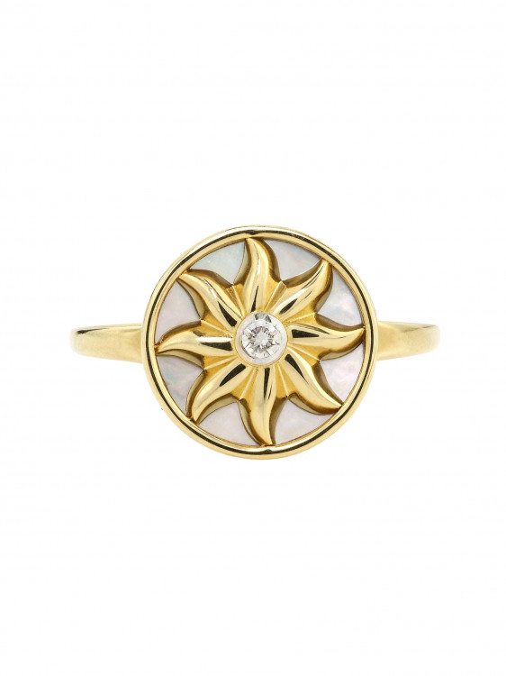 Кольцо из лимонного золота c бриллиантами и перламутром