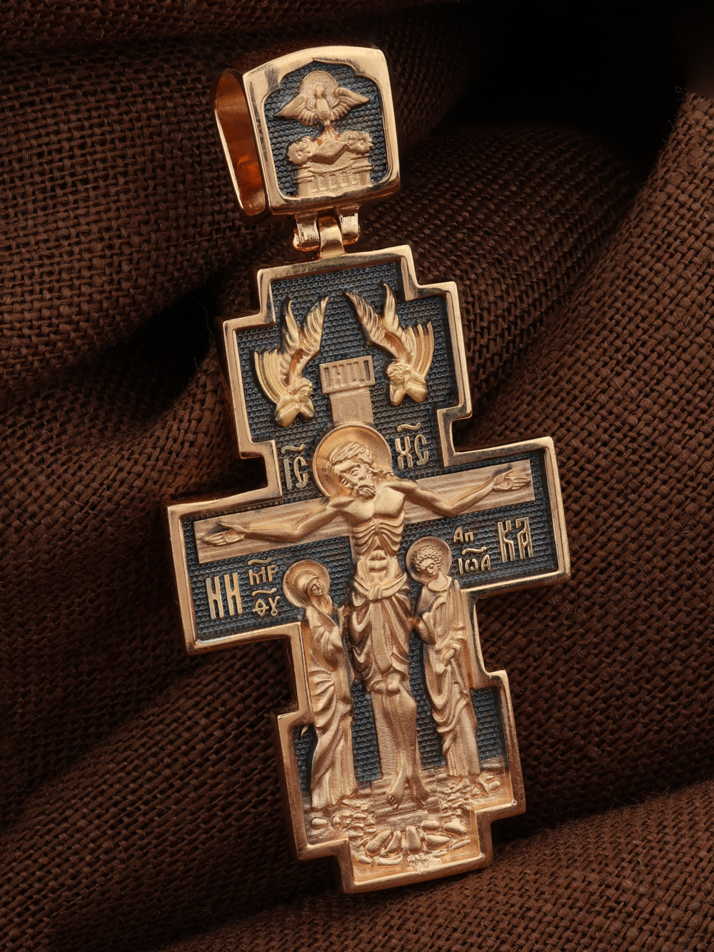 Крест из золота