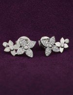 Серьги из белого золота 585 пробы c бриллиантами