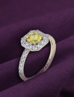 Кольцо из лимонного золота 585 пробы c бриллиантами и сапфиром