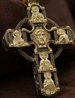 Крест из лимонного золота 585 пробы c эбеновым деревом